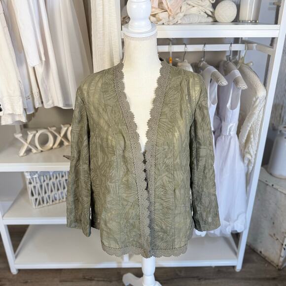 Chico's Women's Size 2 Beige Crochet Trim Palm Leaf Open Front Jacket #3426. - Picture 1 of 8